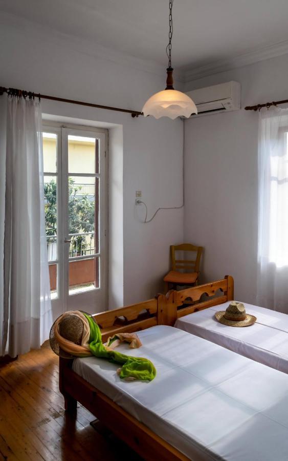Chrysanthi Apartments Kardhamili Ngoại thất bức ảnh